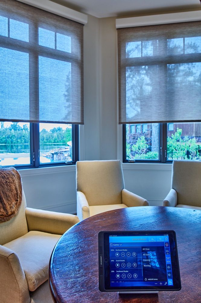 Control tablet with automated shades